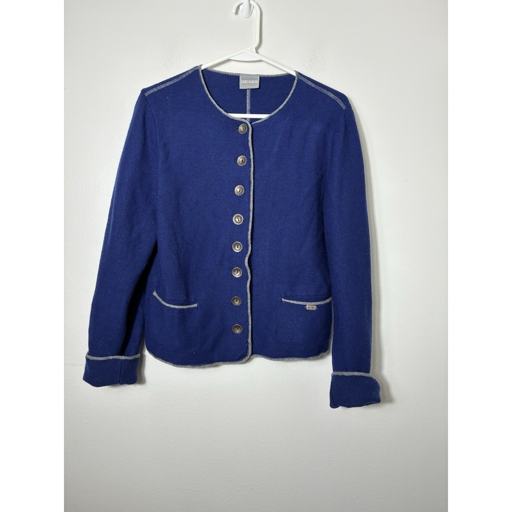 Vntg geiger made in austria Pure Wool Cardigan Sz 44 US Large Preppy Navy Blue
